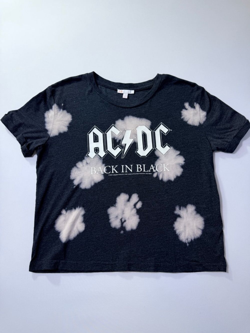 Gianni Bini AC/DC Black & White Tie-Dye Crop Graphic Tee